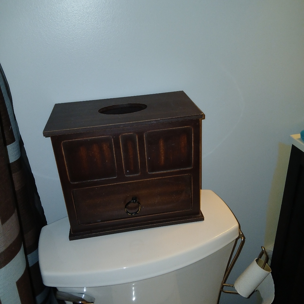 Brown tissue box holder with darwer